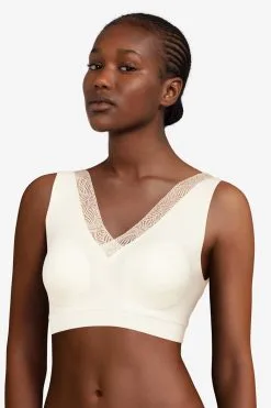 Chantelle Softstretch Bügelloser BH 17 Chantelle Softstretch Bügelloser BH -Angebote Shorties Store C11G60 035 7 2 1 1