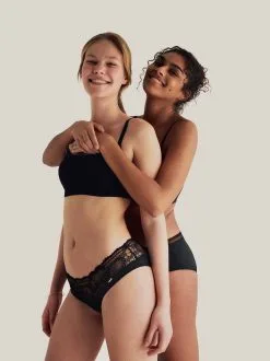 Chantelle Periodenunterwäsche Lace Shorty