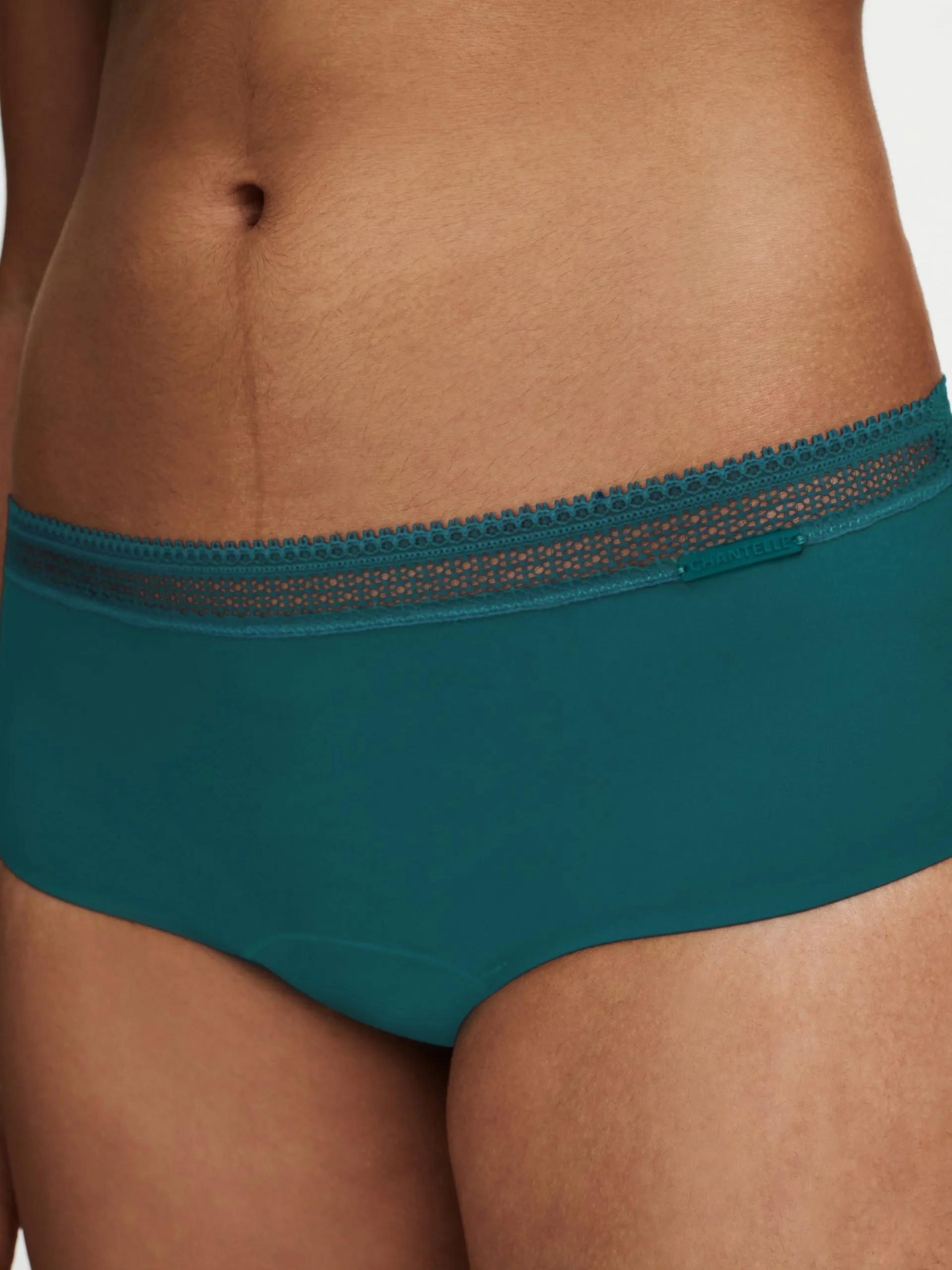 Chantelle Periodenunterwäsche Graphic Shorty 6 Chantelle Periodenunterwäsche Graphic Shorty – Bild 4