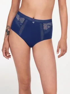 Chantelle TRUE LACE Taillenslip 15 Chantelle TRUE LACE Taillenslip -Angebote Shorties Store c11m80 050 1 1